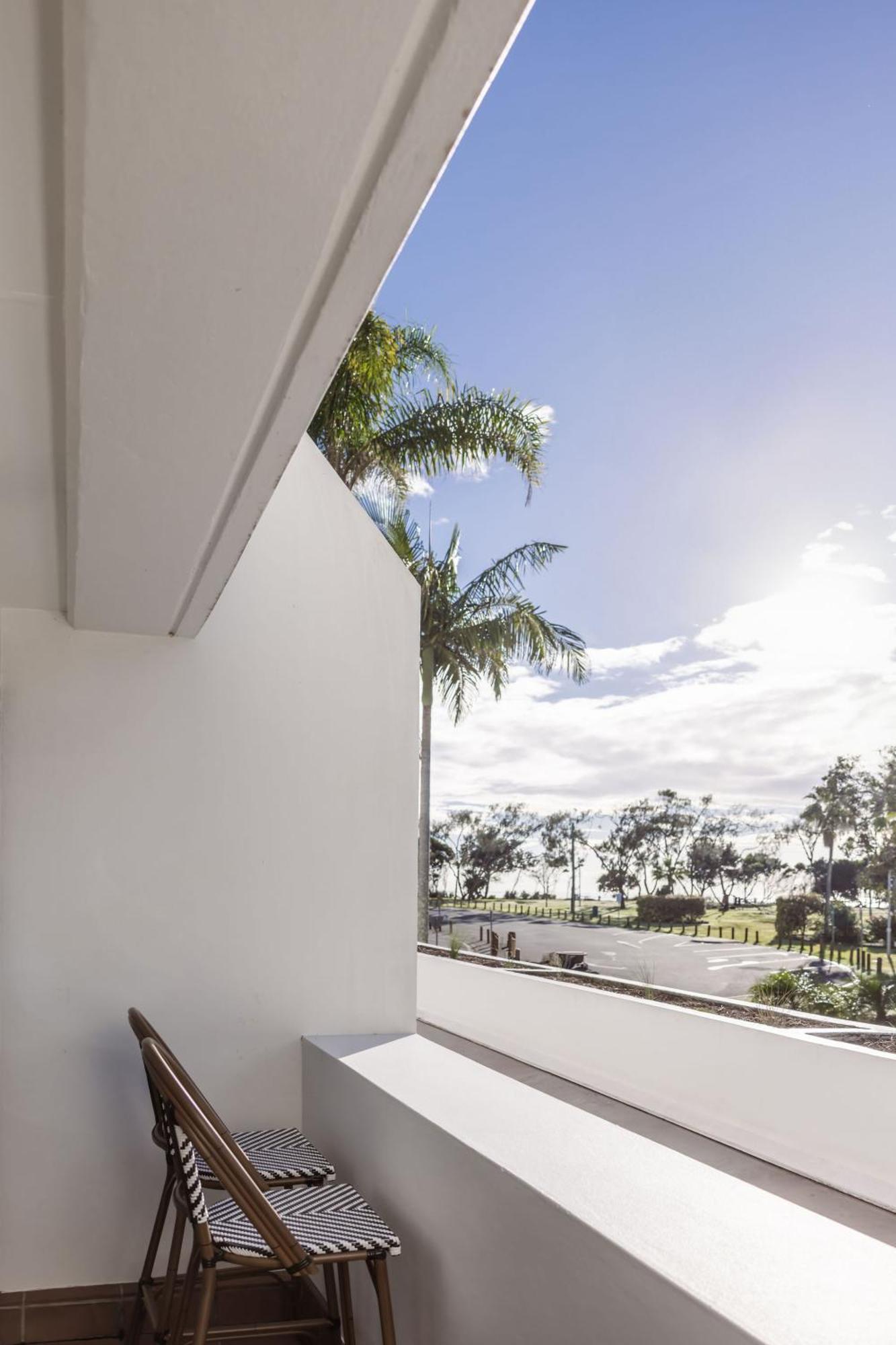 Waves Byron Bay Hotel Luaran gambar